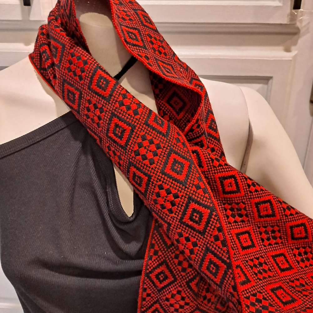 Geometric Ultra Soft Red and Black Scarf